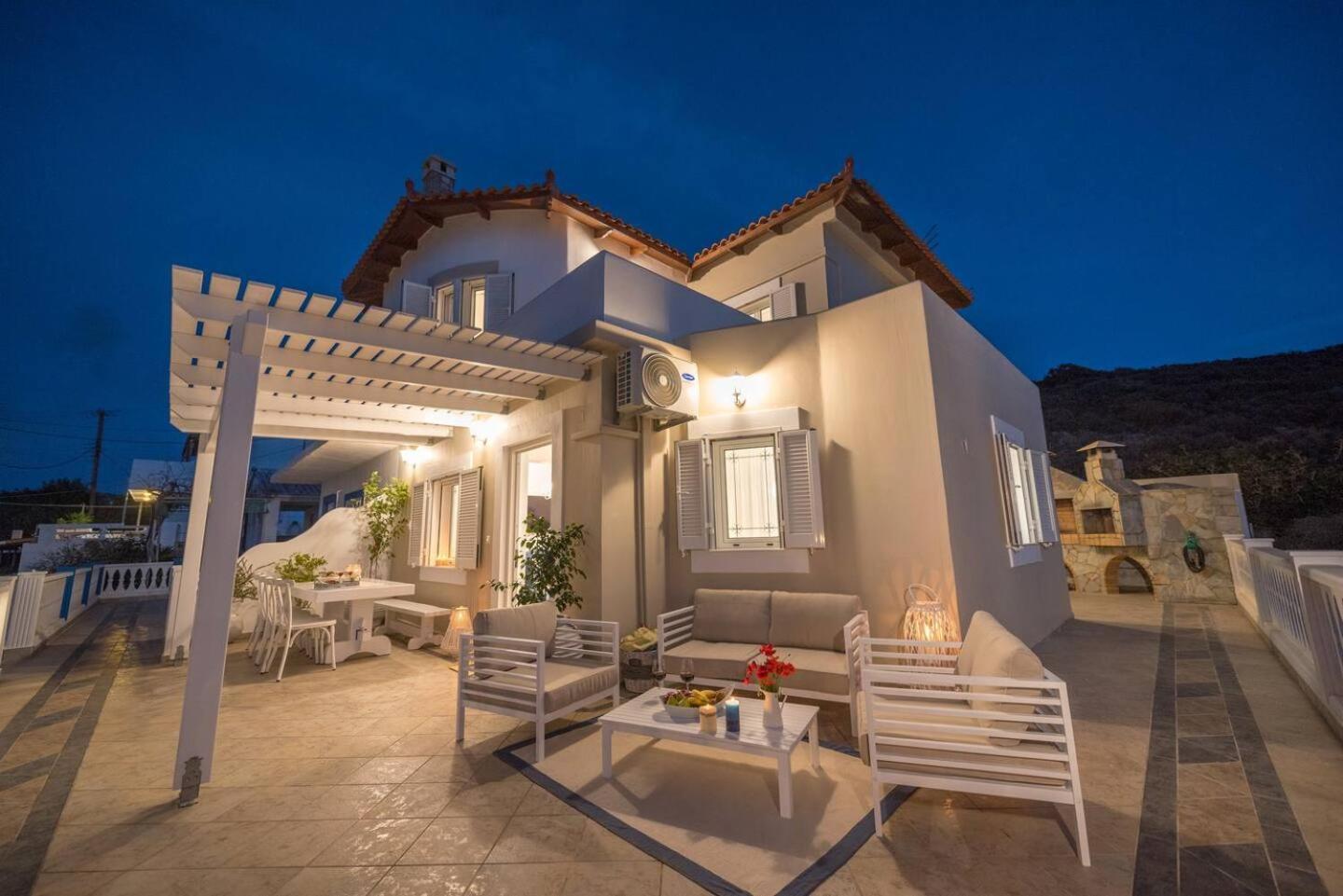 Rodanthi Hospitality Holiday home