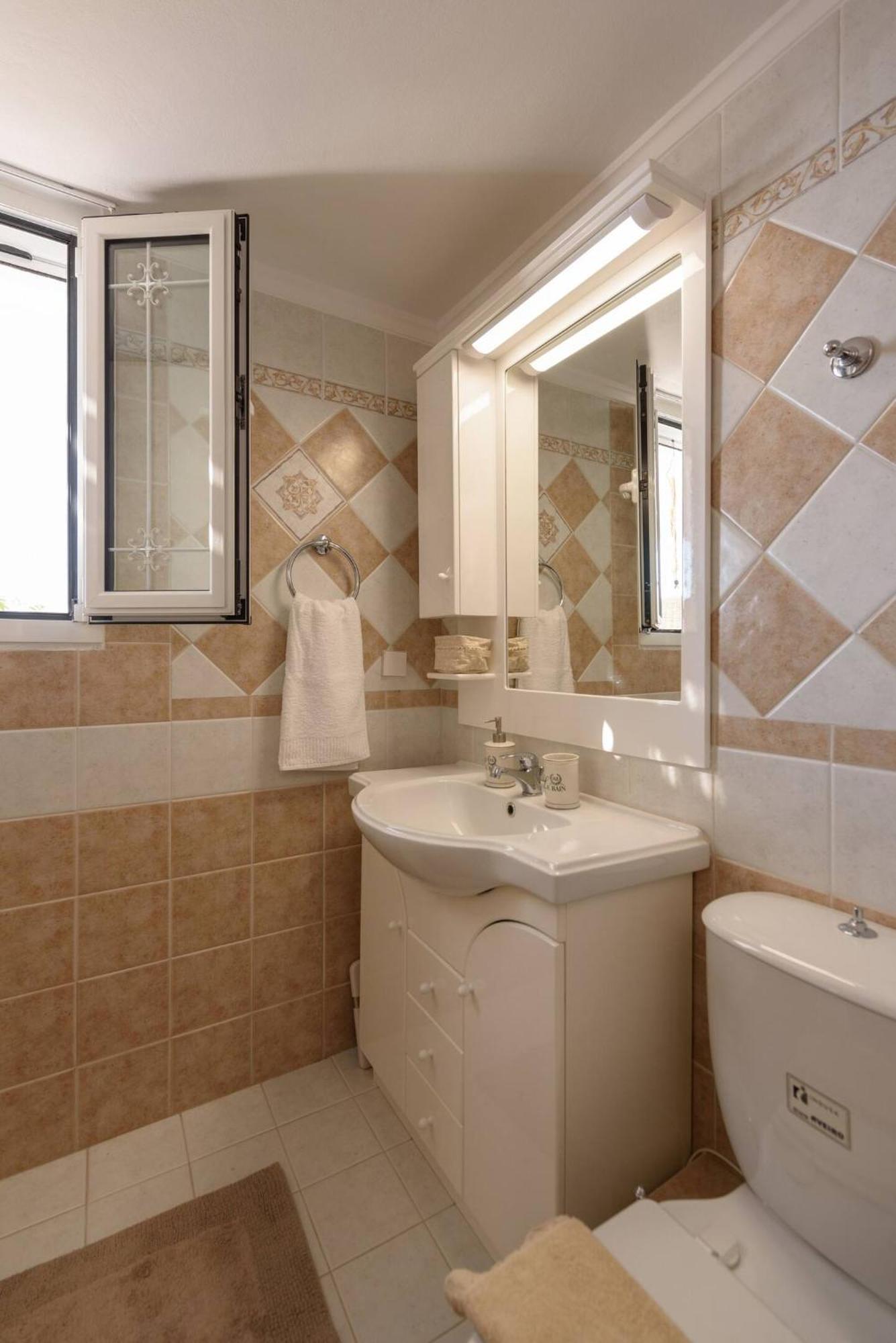 Rodanthi Hospitality * Kalamaki (Heraklion)